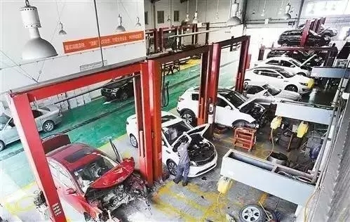 驚天秘聞: 開車去4S店做保養(yǎng)要花多少錢？