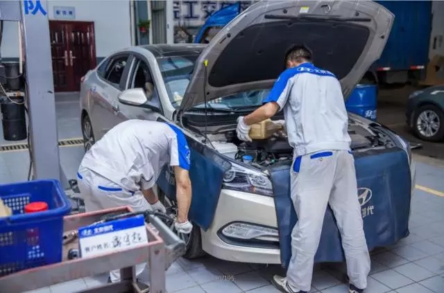 驚天秘聞: 開車去4S店做保養(yǎng)要花多少錢？