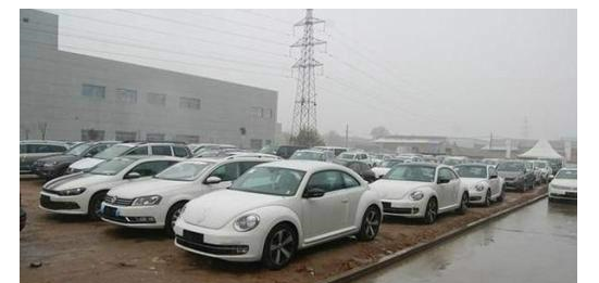 白色的車有這么多缺點(diǎn)！為什么近25%的車主還買它？
