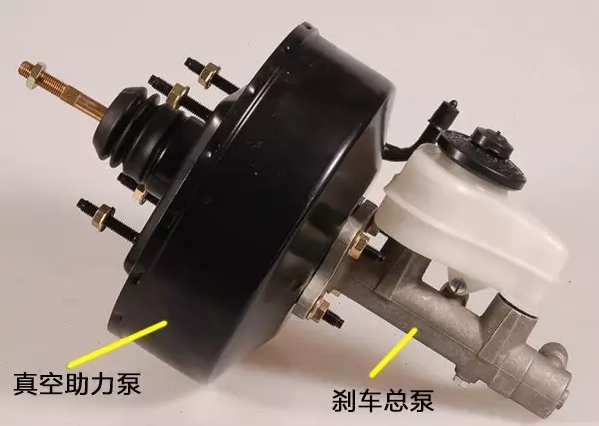 踩剎車感覺慢慢下沉是失靈前兆？